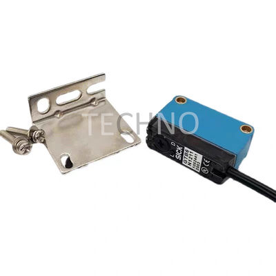 CE Sick Photoelectric Sensor 30V DC เครื่องตรวจจับการกระจายไฟฟ้าแบบหลากหลาย W12G