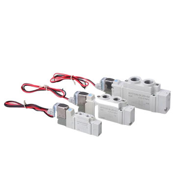 ขนาดประตู Ø6 SY3420-6LZD-C6 SMC ปั๊มซอลีนอยด์วาล์ว3 ตําแหน่งศูนย์ออก DC12V