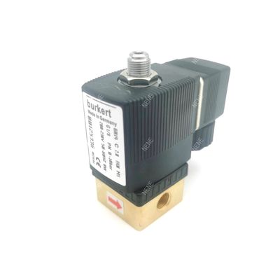 00125355 BURKERT 6014 D เปิดปกติ G1/8 1.5 หลุมระบาย AC220V 8W กล่องพวงมาลัย 32 * 32 0~16bar