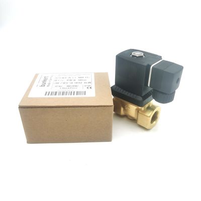 00126204 6014 D วาล์วโซเลโนอิดทองแดง Burkert เปิดปกติ G1/8 2.5 หลุมไหล AC220V 8W
