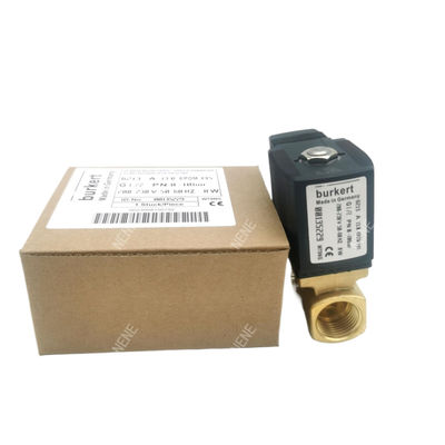 Burkert Solenoid Control Valve 00137537 6013 ประเภทการกระทําโดยตรง G1/4 นิ้ว 2/2 ปิดปกติ