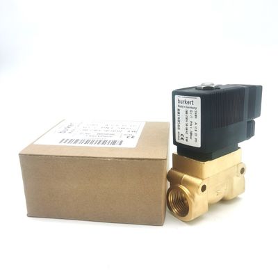 00137538 6013 ประเภท ปิดปกติ 2.0 หลุมระบาย FKM ผนึก 8W Burkert วาล์ว Solenoid