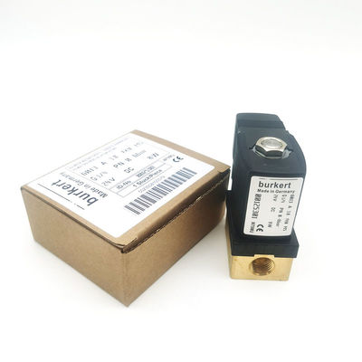 6013 กระเป๋าเหล็ก Burkert วาล์วซอลีนอยด์ 00125301 G1/4