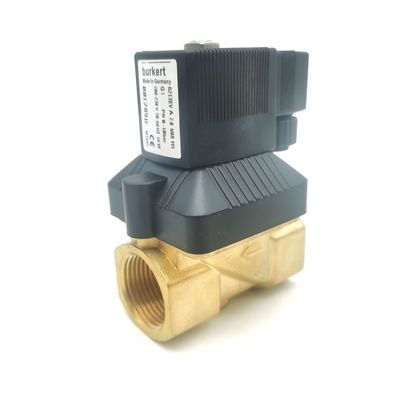 Burkert Solenoid Valve FKM Seal 00126091 24VDC 8W 0~6bar 6013 ประเภทการทํางานโดยตรง G1/8 นิ้ว 2/2 ปิดปกติ 3.0 หลุมไหล