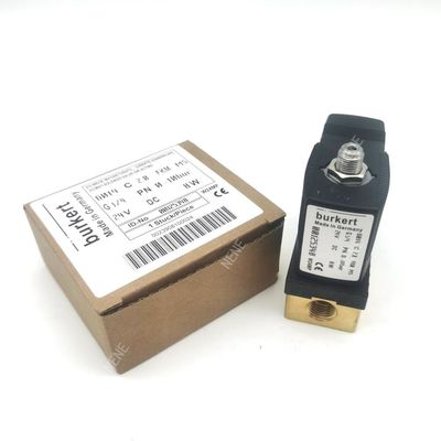 FKM Seal วาล์วโซเลนอยด์ G1/4 นิ้ว G1/4 นิ้ว 00125304 6013 ประเภทการกระทําตรง 2/2 ปิดปกติ 3.0 หลุมระบาย FKM Seal 220VAC 8W 0~10bar กรอบวาล์วทองแดง