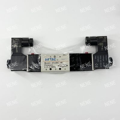 4V130C-M5 AIRTAC วาล์วไฟฟ้าแม่เหล็ก AC220V DC24V 5/3-Way กันระเบิด