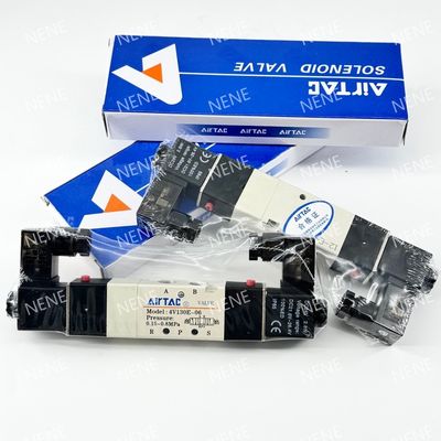4V230C-08 วาล์วไฟฟ้าแม่เหล็ก AIRTAC สําหรับความละเอียดของเหลว กติกา 5 ท่าประตู 3
