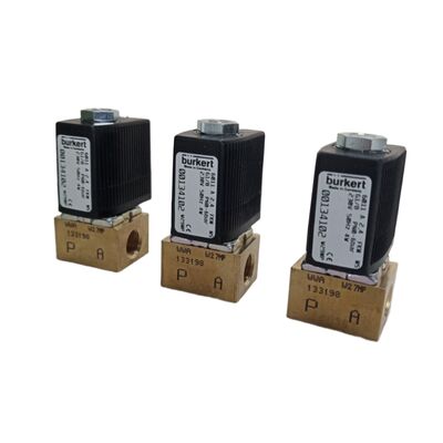 6281 ประเภท BURKERT 00221887 G1 1/4 NC วาล์วสําหรับระบบท่ออุตสาหกรรม
