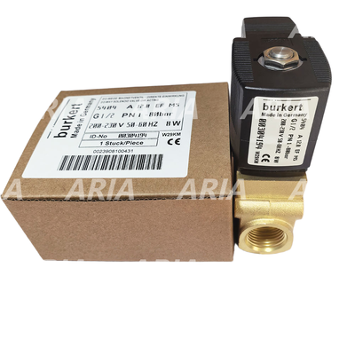 G3 8 Port Connection Burkert Solenoid Valve การสร้างที่ทนทาน เหมาะสําหรับระยะยาวในระบบอัตโนมัติอุตสาหกรรม