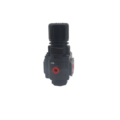 วาล์วปรับแรงดันลม Norgren R17-600-RGLA พร้อมมาตรวัดแรงดัน โครงสร้างวาล์วสมดุล แรงดันขาเข้าที่เหลื่อมล้ำ ไม่รบกวน เหมาะสำหรับเครื่องจักรในโรงงานและระบบลม