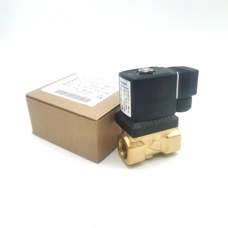 AC220V 00126219 วาล์วโซเลนอยด์ Burkert AC220V 6014 C ปิดปกติ G1/8 1.5 หลุมระบายน้ํา 8W กรอบวาล์วสแตนเลส 0 ~ 16bar