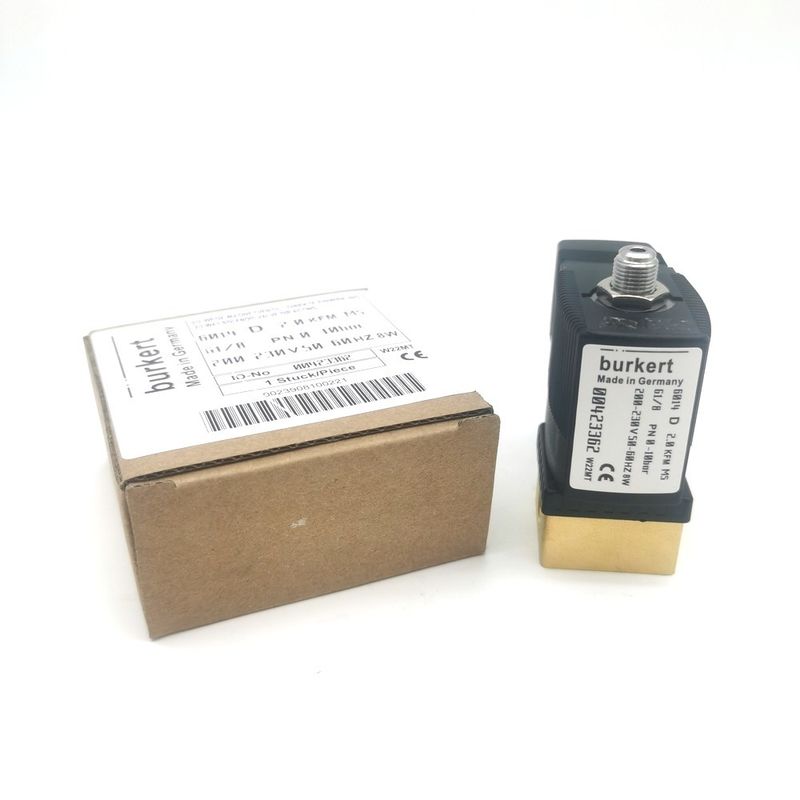 2/2 เปิดปกติ 00295651 เบอร์เคิร์ต วาล์วโซเลนอยด์ 20 หลุมไหล FKM (ฟลูออรูเบอร์) ผนึก วาล์วหลอดเหล็ก AC220V 8W
