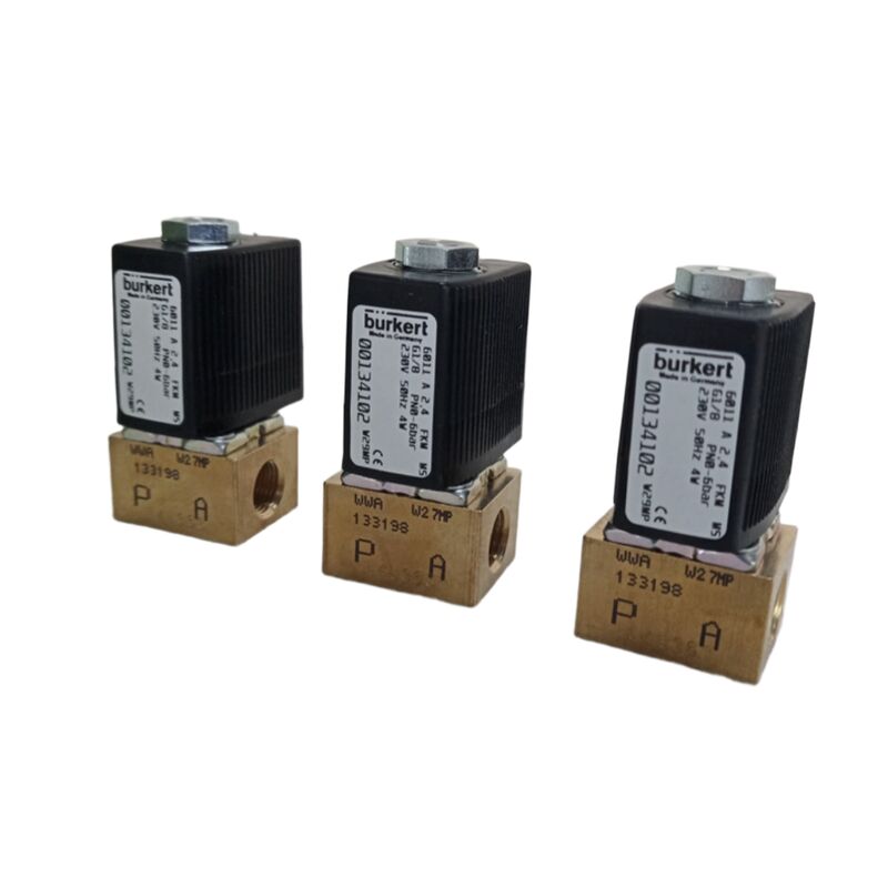 6281 Series BURKERT 00221884 G1 โซลินอยด์วาล์ว 2/2 NC สำหรับการควบคุมท่อขนาดกลาง